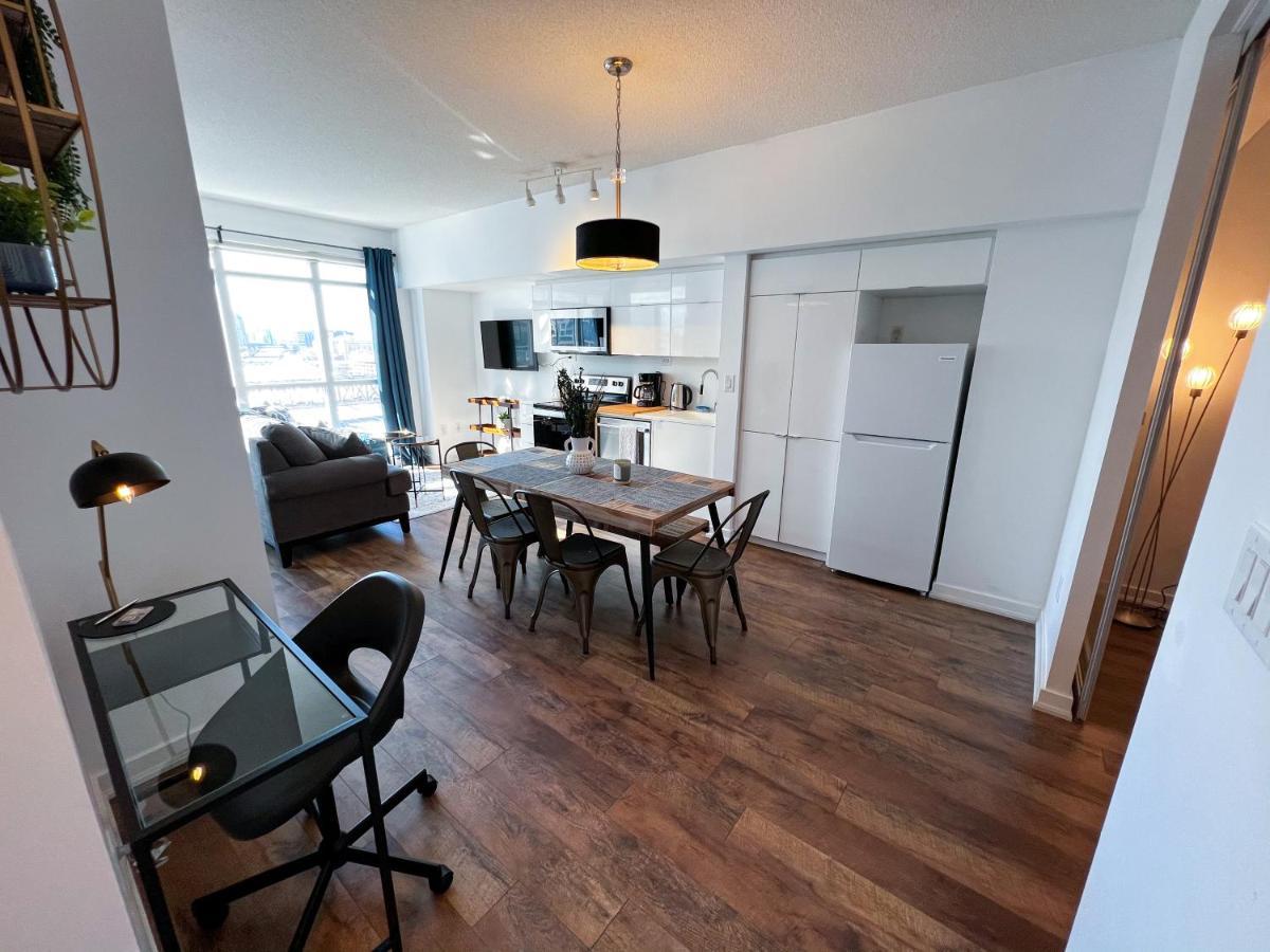 Simply Comfort. Elegant Apartments Dan Lecki Toronto Exterior foto